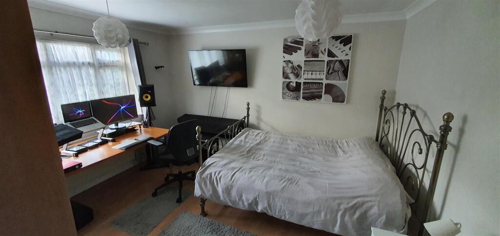 Additional image 25 of Englestede Close, Handsworth Wood, Birmingham