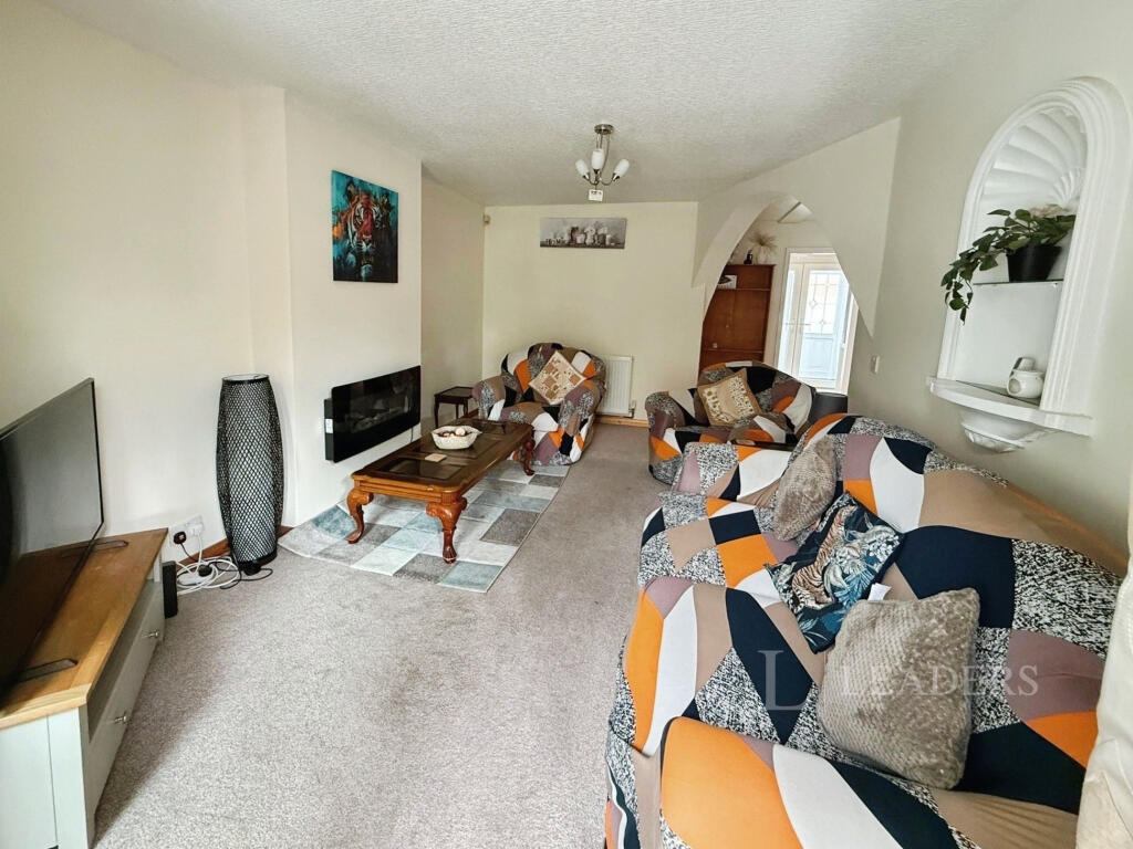 Additional image 6 of Fastmoor Oval, B33