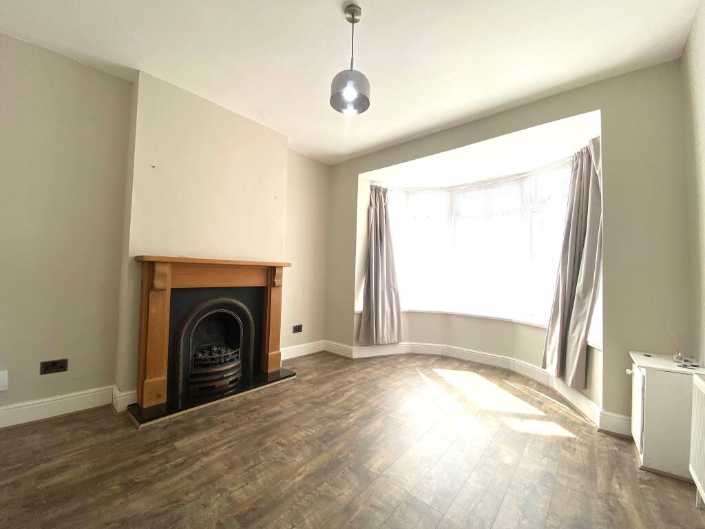 Additional image 4 of Douglas Road, Acocks Green, B27