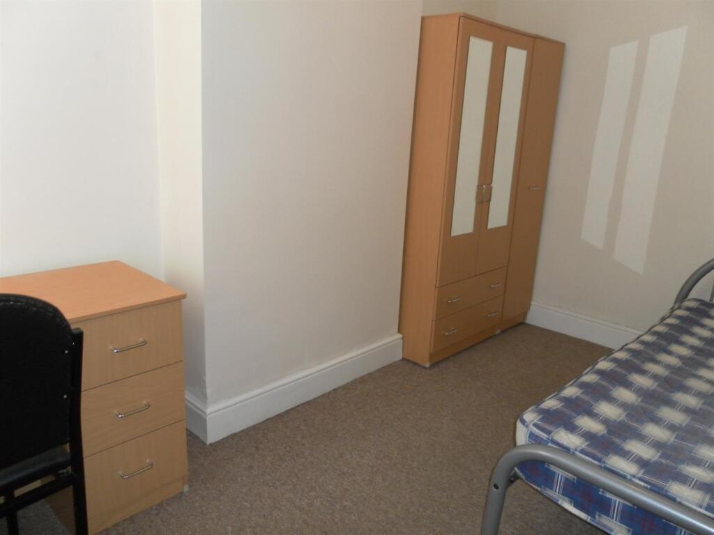 Additional image 7 of 7 St Edwards Road, Selly Oak, Birmingham