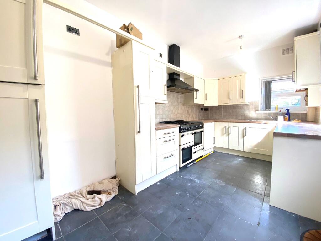 Additional image 5 of Douglas Road, Acocks Green, B27
