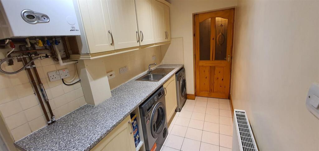 Additional image 17 of Englestede Close, Handsworth Wood, Birmingham