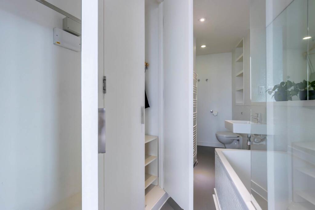 Additional image 15 of Rotunda, 150 New Street, Birmingham