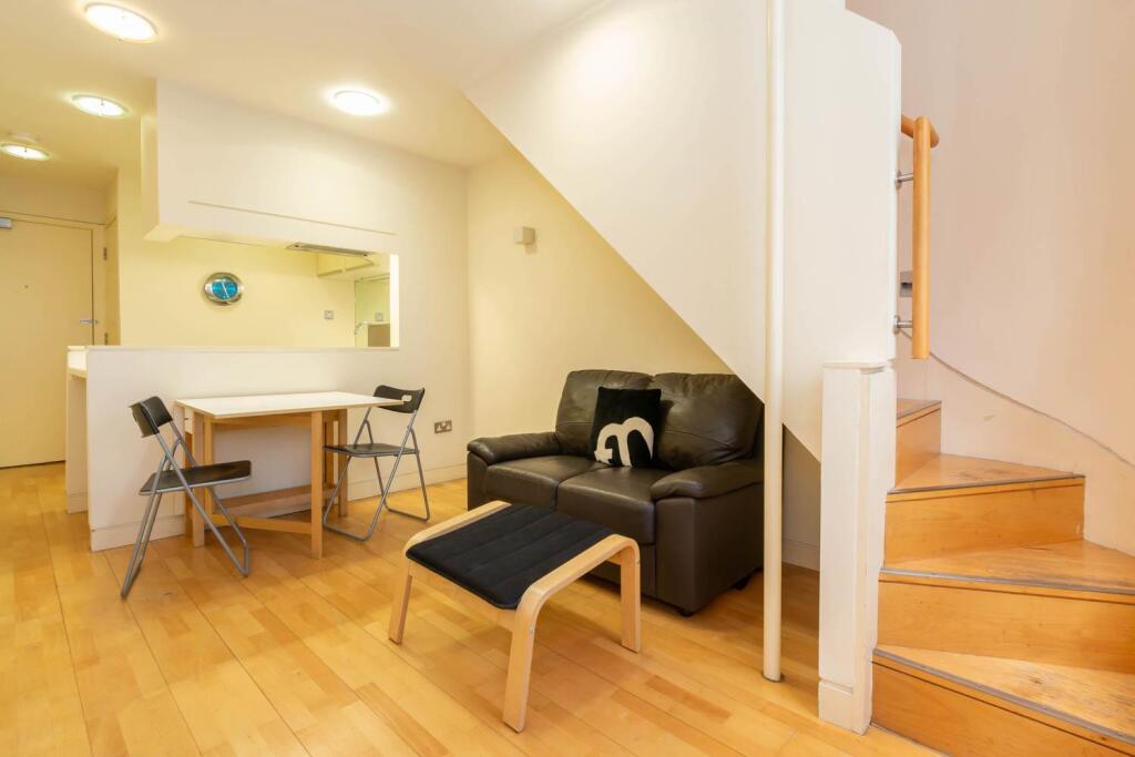 Additional image 2 of Cathedral Apartments, Barwick Street, B3 2NT