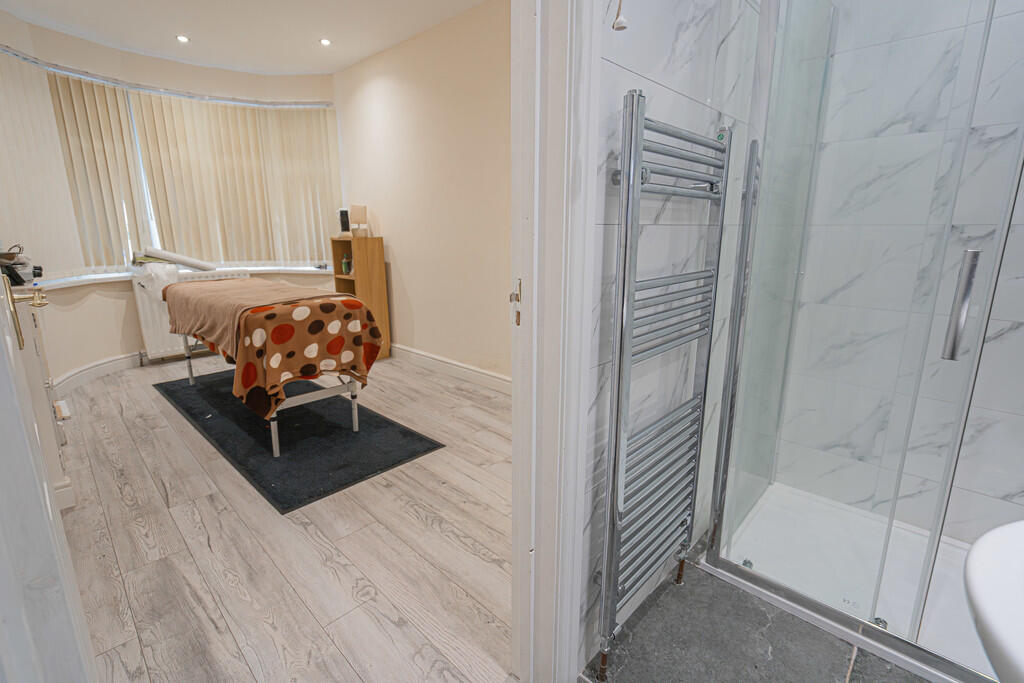 Additional image 9 of Farcroft Avenue, Birmingham