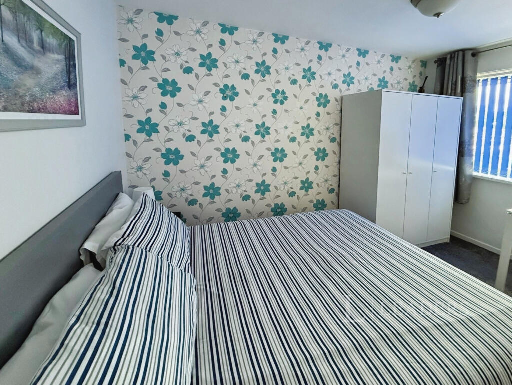 Additional image 15 of Fastmoor Oval, B33