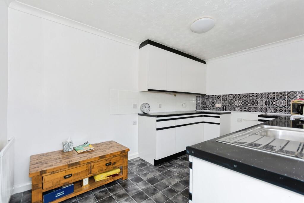 Additional image 4 of Oldhouse Farm Close, Birmingham, West Midlands, B28