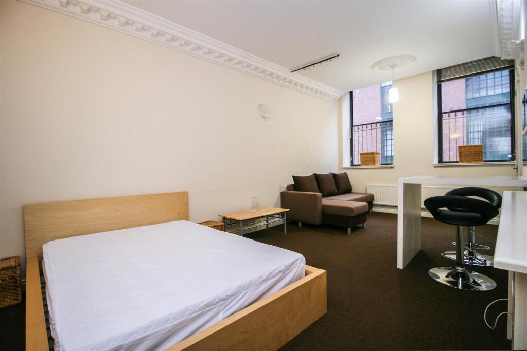 Additional image 7 of St Pauls Mews, 11 St Pauls Square