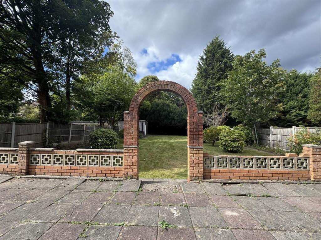 Additional image 43 of Englestede Close, Handsworth Wood, Birmingham