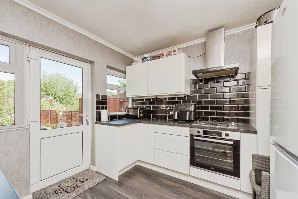 Additional image 5 of Yerbury Grove, Birmingham