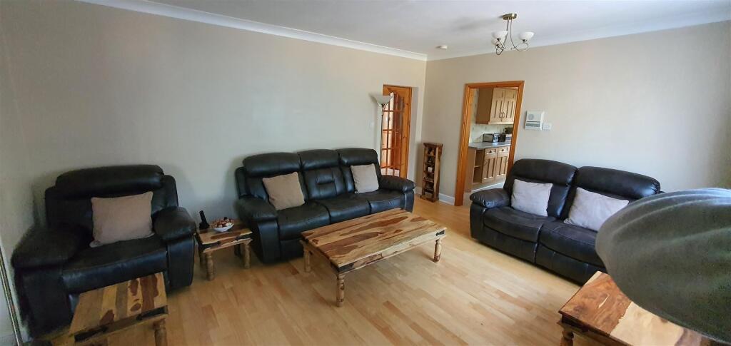 Additional image 9 of Englestede Close, Handsworth Wood, Birmingham