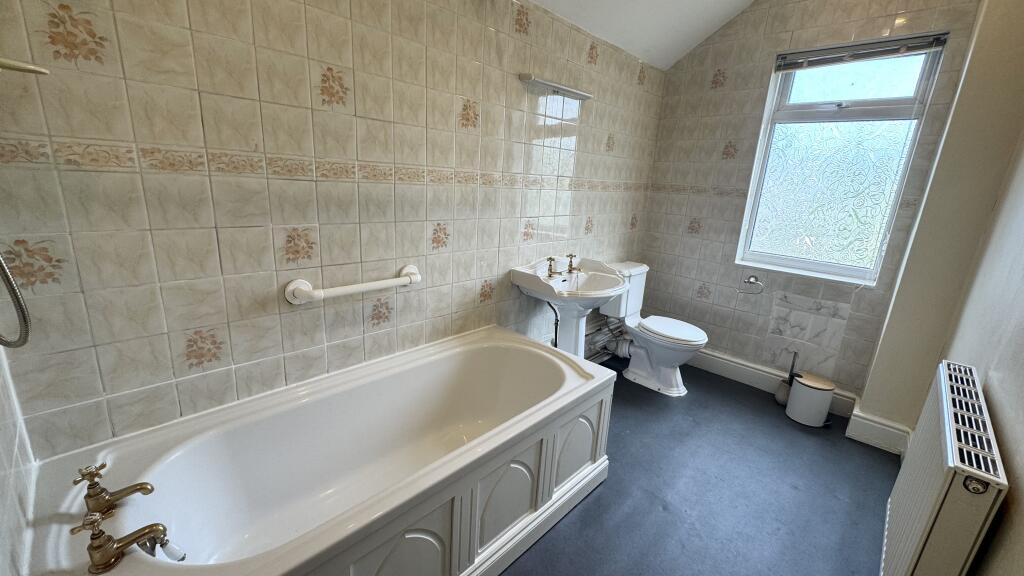 Additional image 7 of Rosary Road, B23