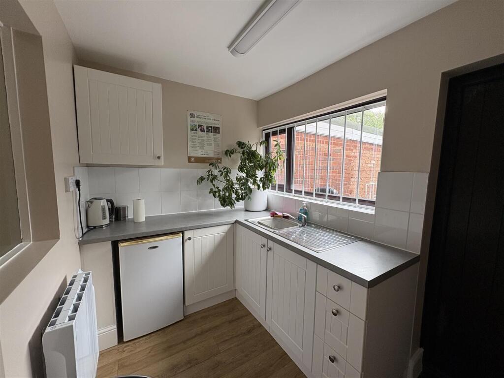 Additional image 4 of Hagley Road West, Quinton, Birmingham