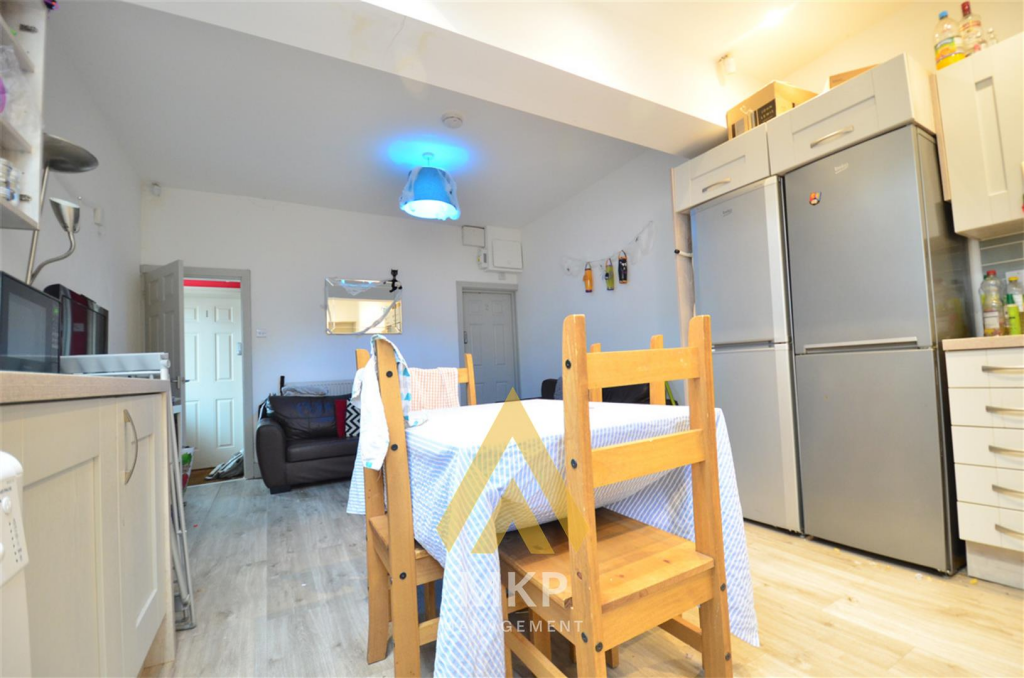 Additional image 5 of Katie Road Selly Oak, B29 6JG BILLS INCLUSIVE