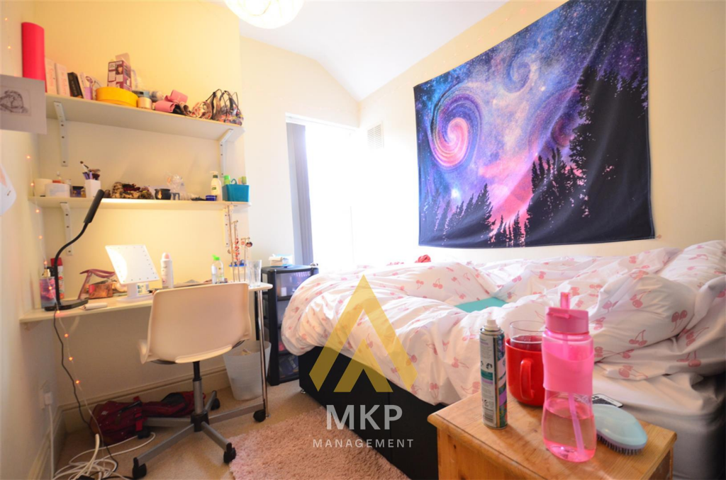 Additional image 10 of Katie Road Selly Oak, B29 6JG BILLS INCLUSIVE