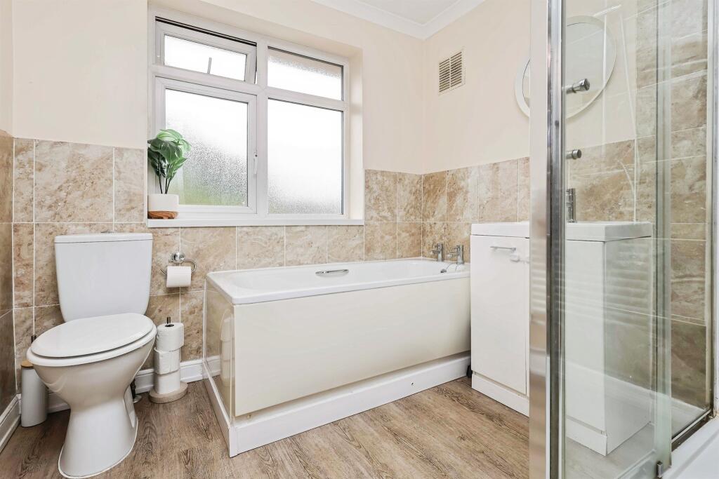 Additional image 4 of Wychbold Crescent, Birmingham