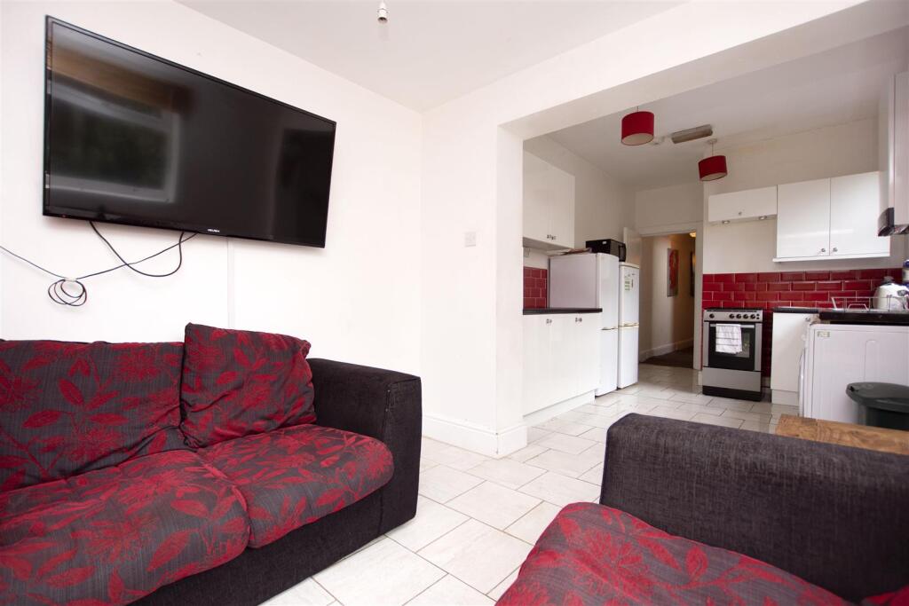 Additional image 12 of Oak Tree Lane, Selly Oak, Birmingham, West Midlands, B29