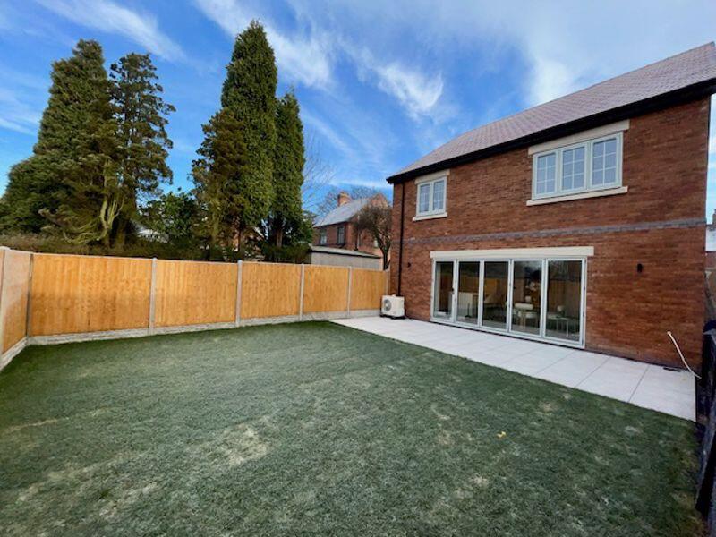 Additional image 10 of Meadow View, Dosthill Road, Dosthill, Tamworth B77 1JB