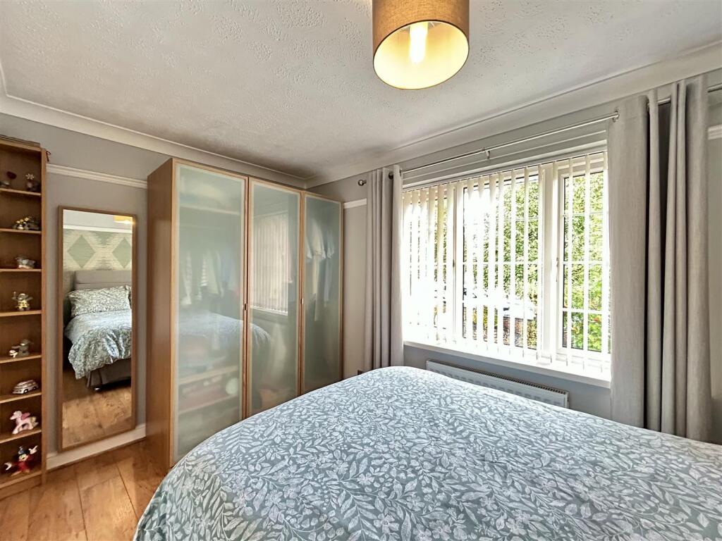 Additional image 20 of Ross, Rowley Regis