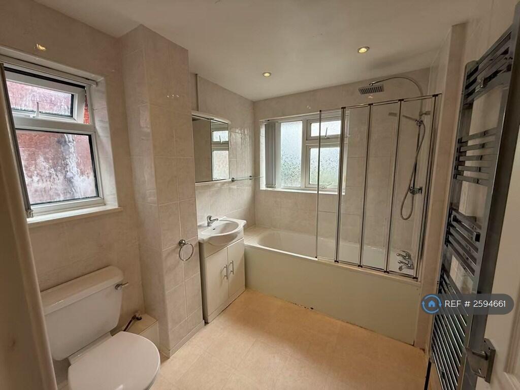 Additional image 5 of Grange Farm Drive, Birmingham, B38
