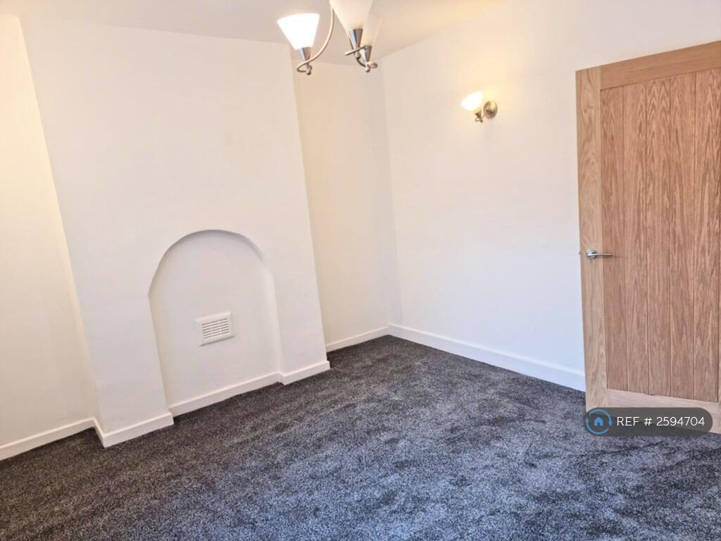 Additional image 22 of Vicarage Road, Smethwick, B67