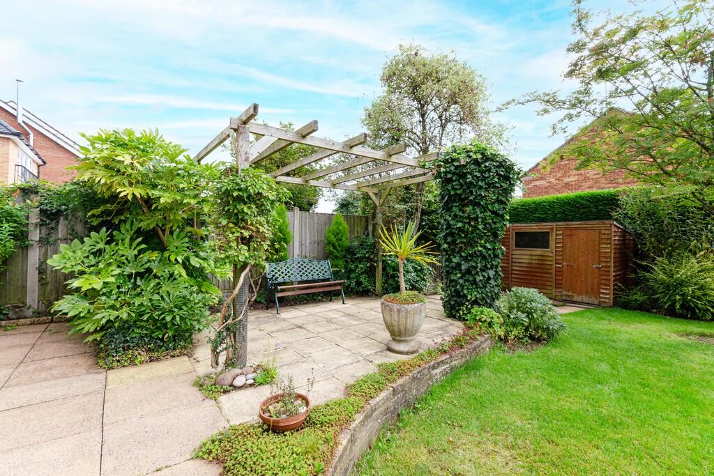 Additional image 31 of Sharrat Field, Four Oaks