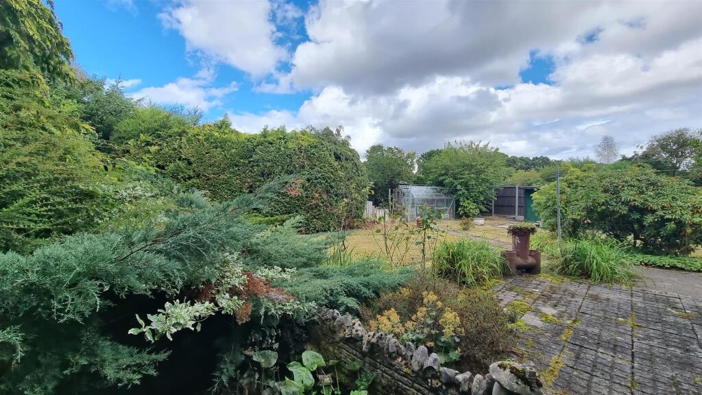 Additional image 12 of Manor Road, Wythall