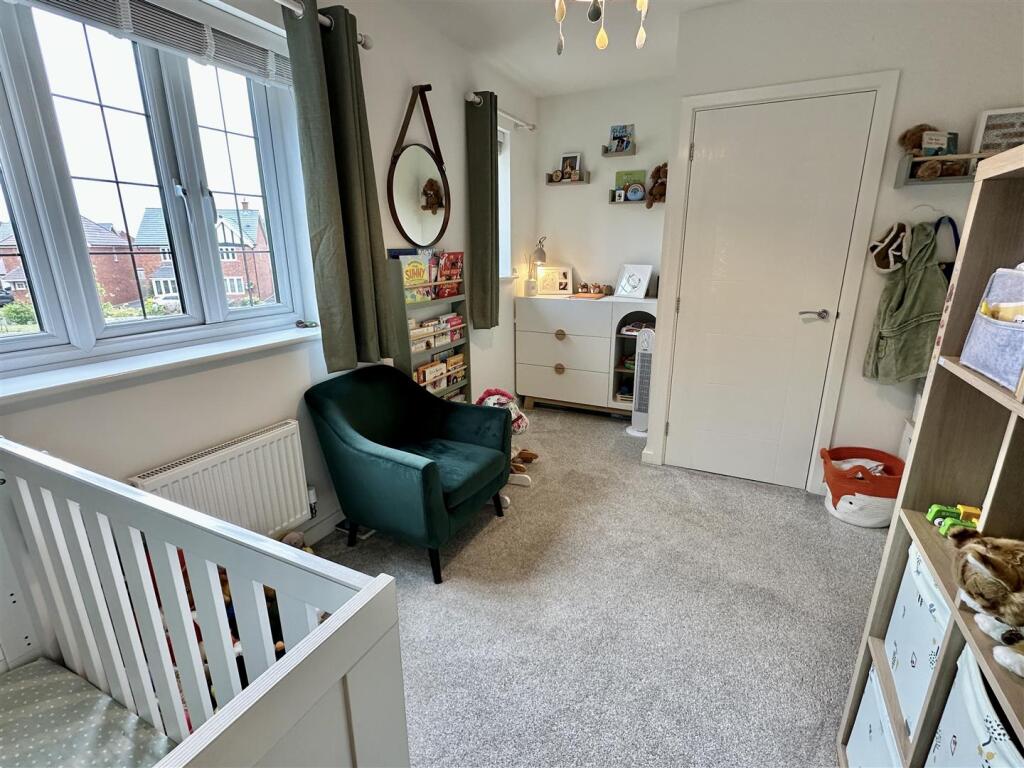 Additional image 22 of Mayors Drive, Alcester