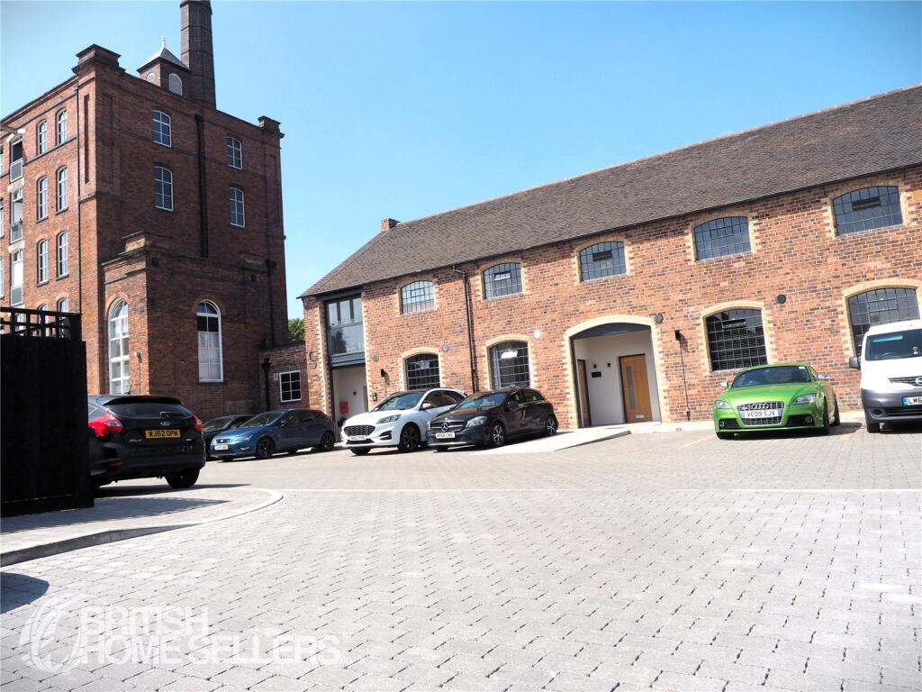 Property image for Tolson Court, Fazeley, Tamworth, Staffordshire, B78