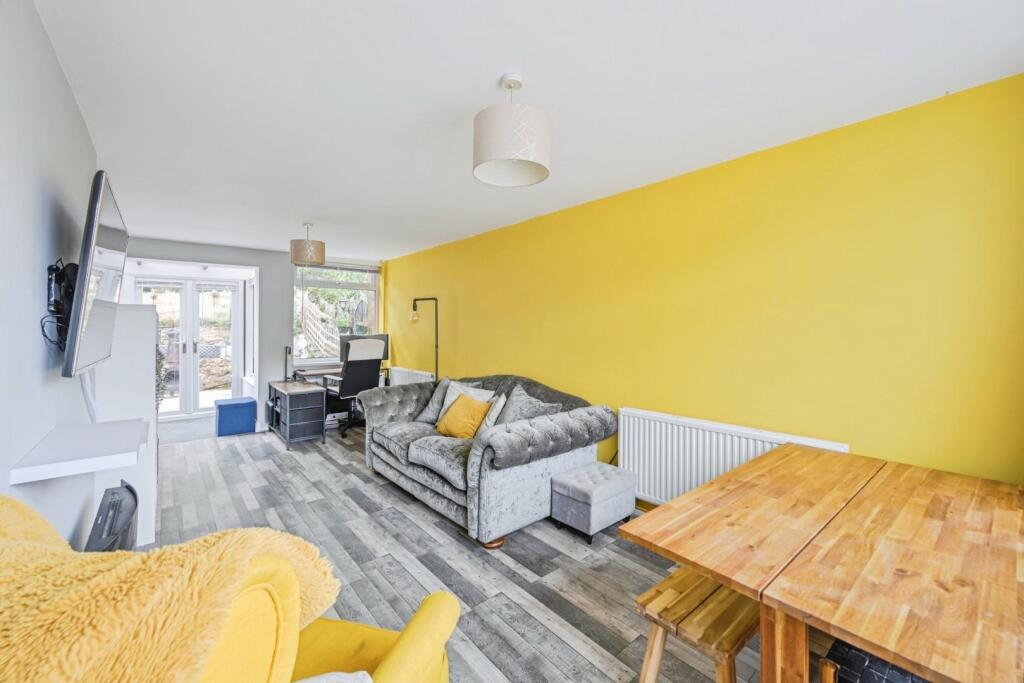 Additional image 5 of Woodlands Close, Dordon, Tamworth, Warwickshire