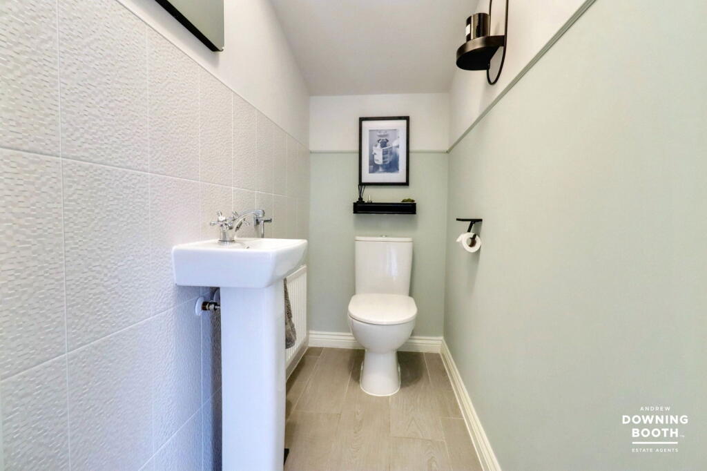 Additional image 13 of Carter Close, Tamworth, B79 8UE - Beautifully Presented Detached Home