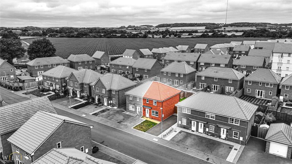 Additional image 31 of Wentworth Close, Tamworth, Staffordshire, B78