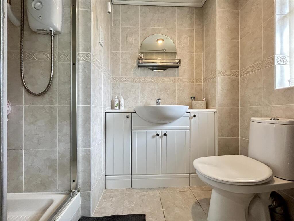 Additional image 18 of Ross, Rowley Regis