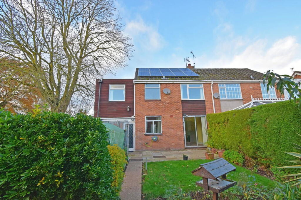 Additional image 2 of 31 Eldorado Close, Studley, Warwickshire, B80 7HP