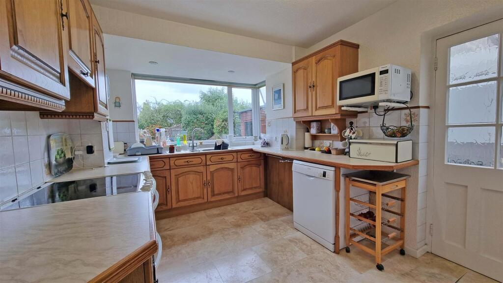 Additional image 5 of May Lane, Hollywood