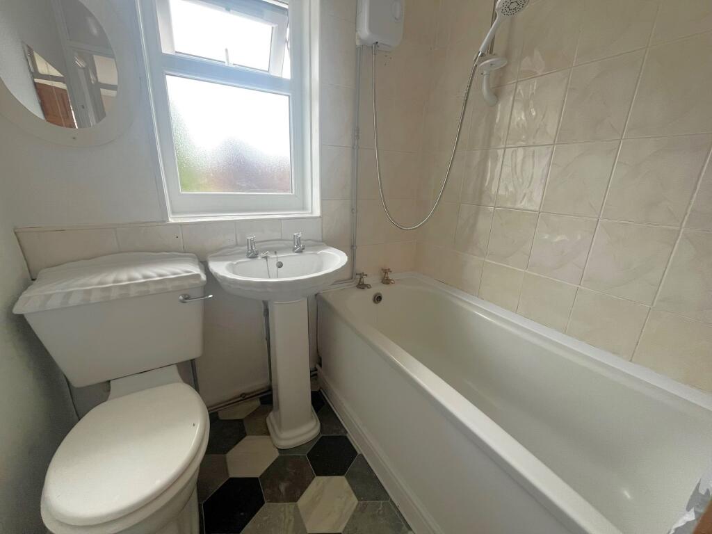 Additional image 14 of Ringinglow Road, Birmingham, B44