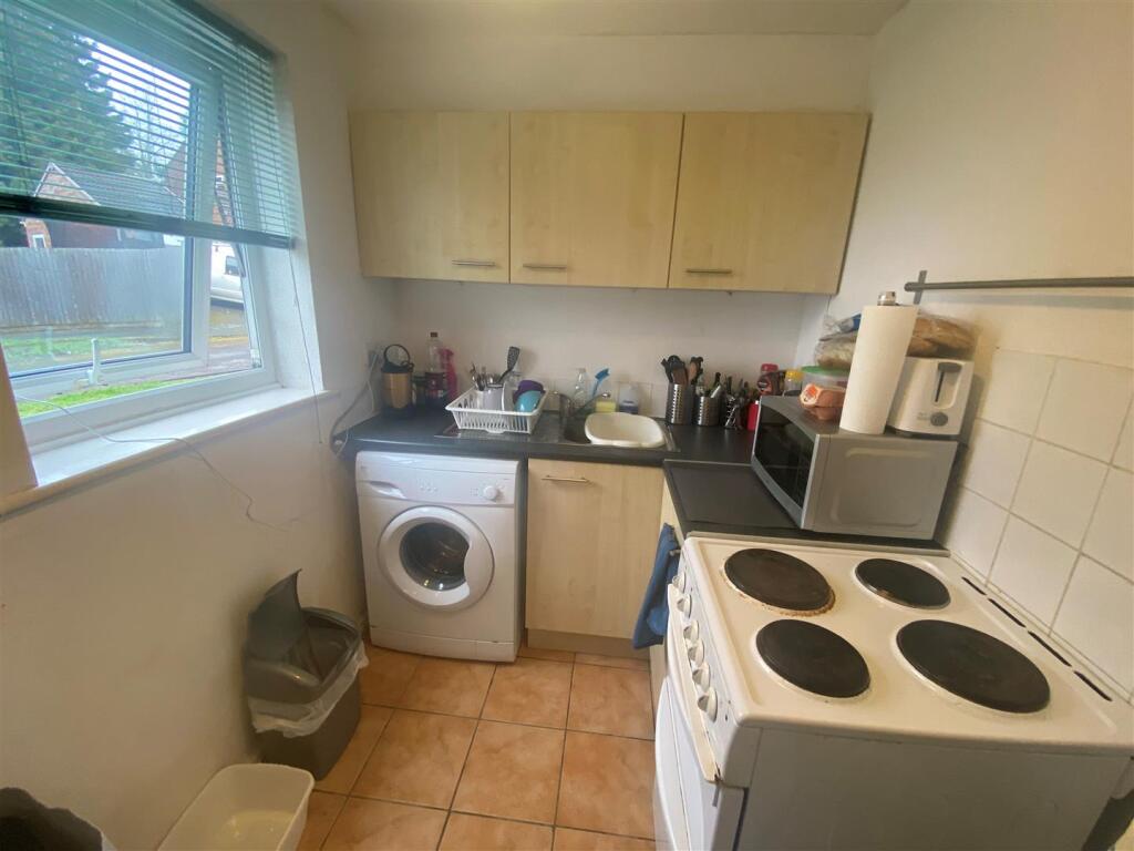 Additional image 3 of Newhall Farm Close, Sutton Coldfield, West Midlands