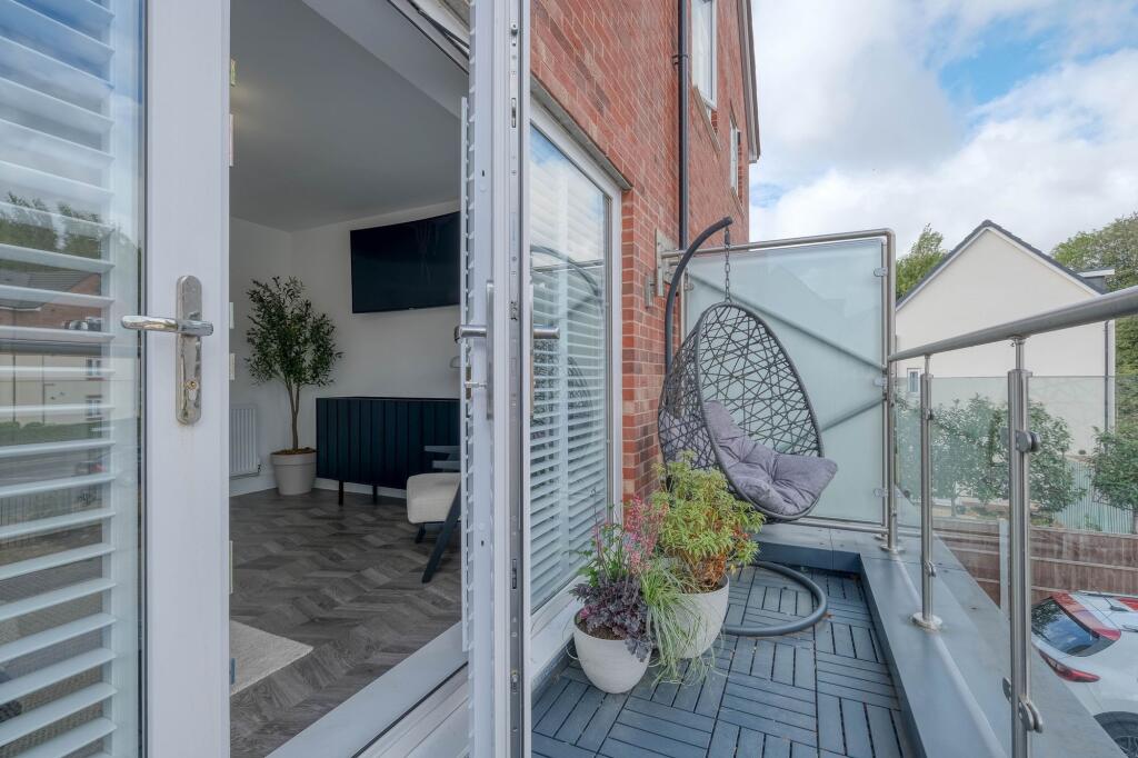 Additional image 12 of Groveley Lane, Cofton Hackett, B45