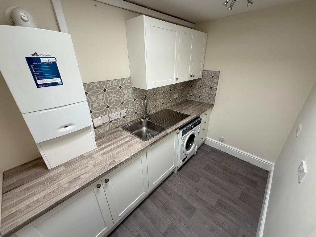 Additional image 24 of Peel Close, Drayton Bassett, B78