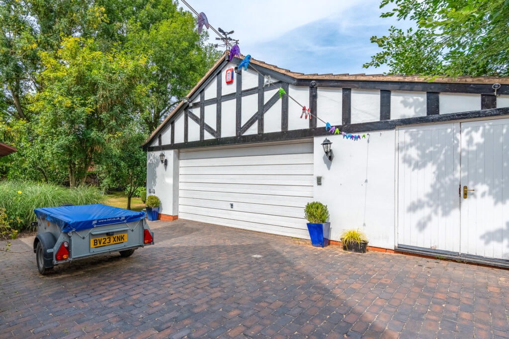 Additional image 42 of Alcester Road, Burcot, Bromsgrove