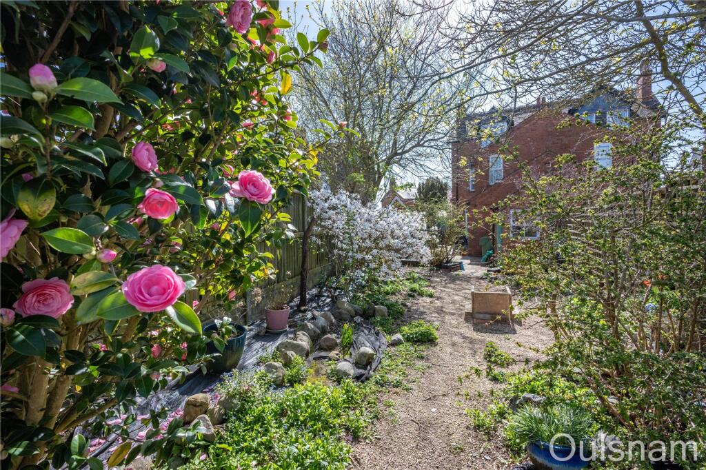 Additional image 17 of The Crescent, Bromsgrove, Worcestershire, B60