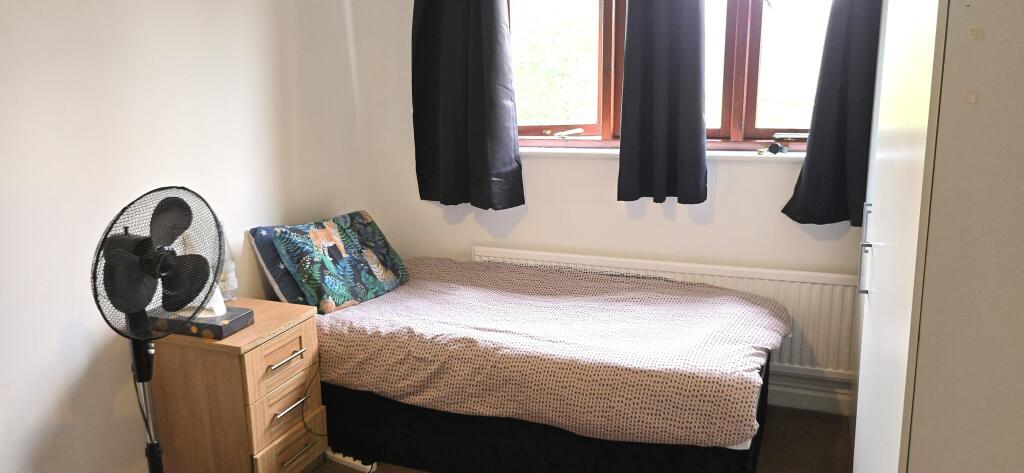 Additional image 16 of Shannon, Tamworth, B77