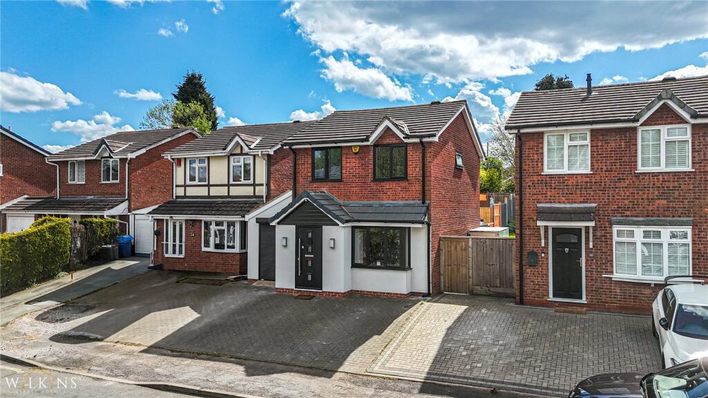 Cheviot, Wilnecote, Tamworth, Staffordshire, B77