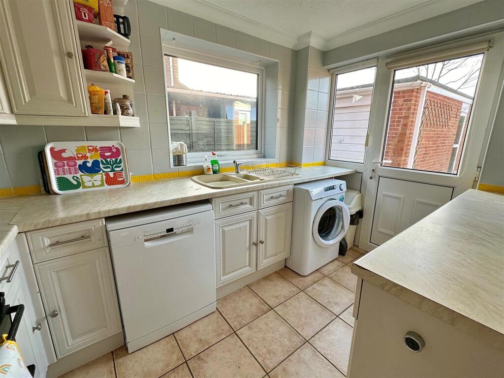 Additional image 13 of Fairwater Crescent, Alcester