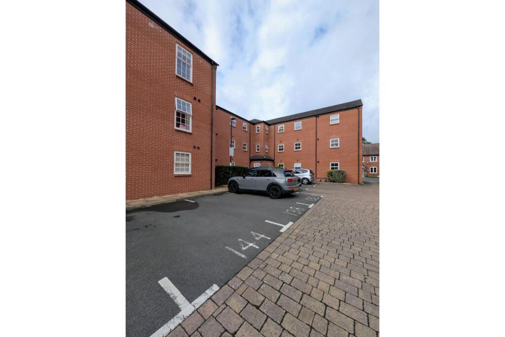 Additional image 10 of Horseshoe Crescent, Birmingham, B43