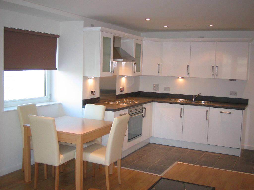 Additional image 2 of Masshouse Large Corner 2 Bed With Balcony And Parking