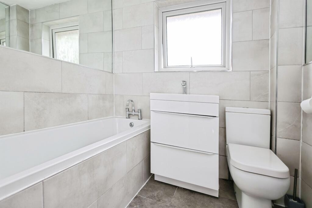 Additional image 8 of Bowshot Close, Birmingham