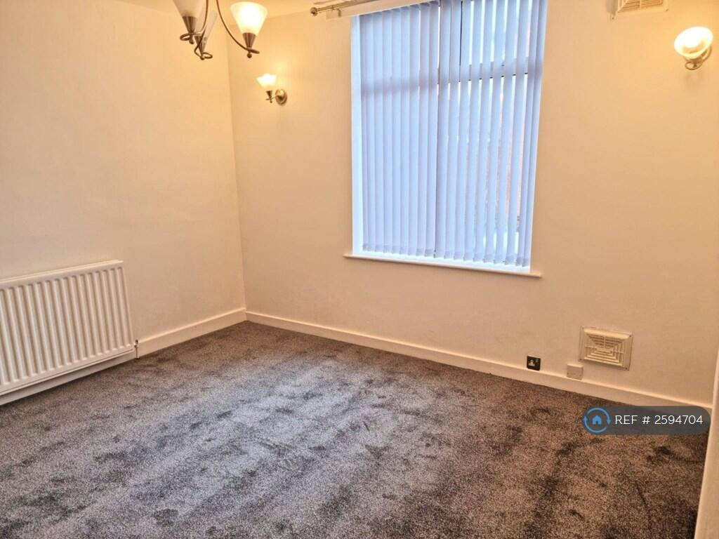 Additional image 25 of Vicarage Road, Smethwick, B67