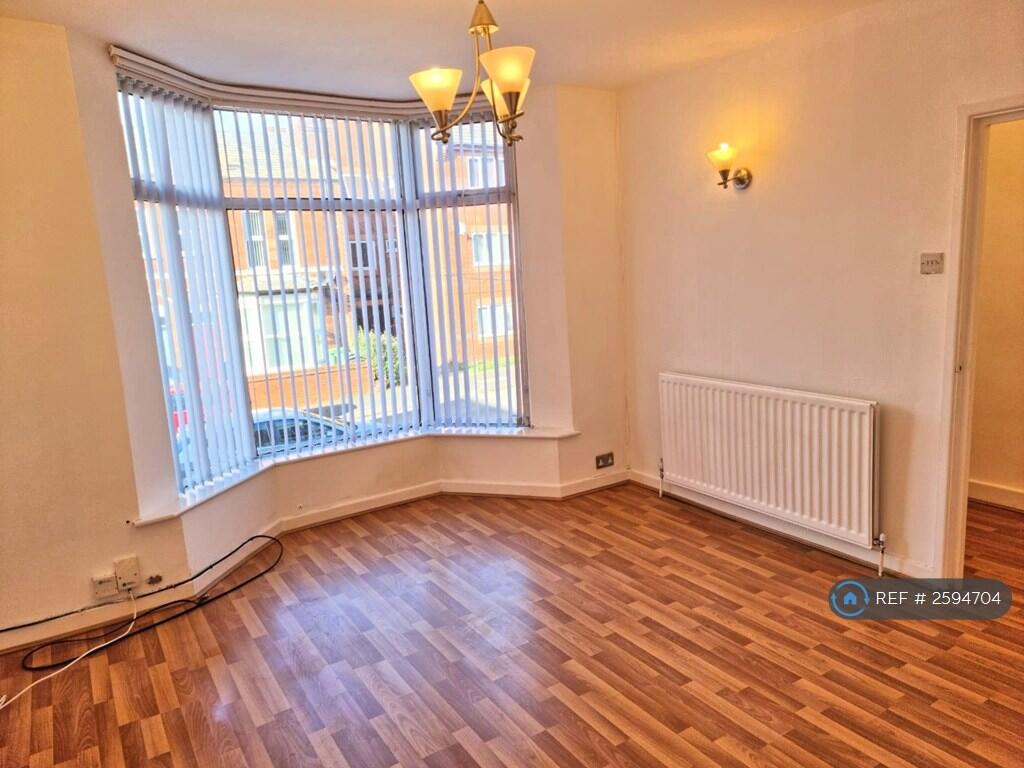 Additional image 32 of Vicarage Road, Smethwick, B67