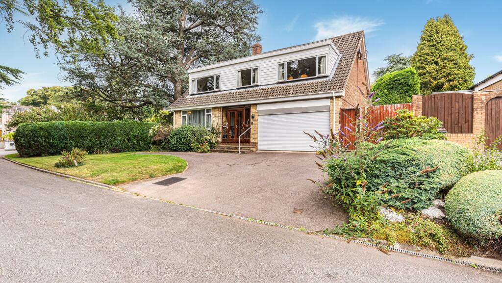 Clarry Drive, Four Oaks Estate, B74